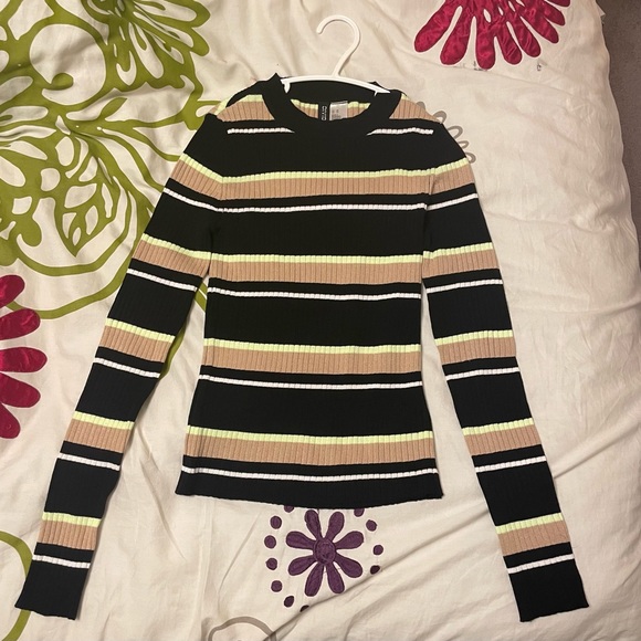 Size XS H&M Striped Long Sleeve Shirt - Picture 1 of 3